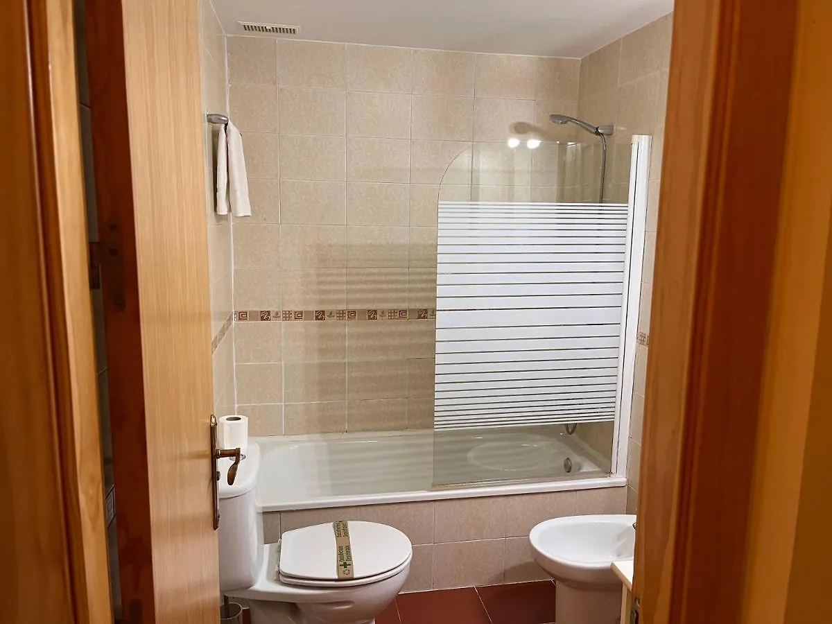 The Traveller'S House El Camerino Del Falla Con Wifi Apartment